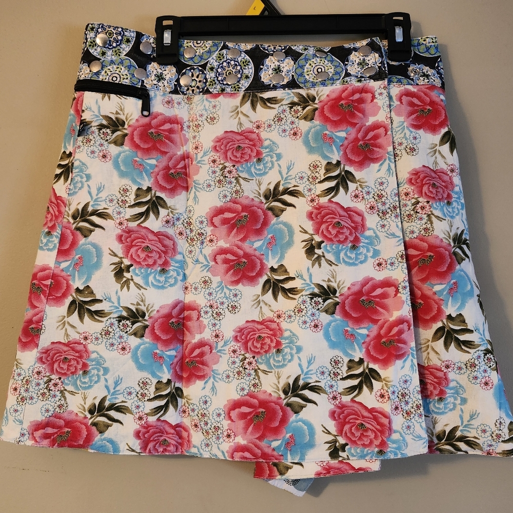 Zand Reversible Mixed Print Wrap Mini Skirt